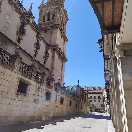 Apartamento Maestra Jaén Exterior foto
